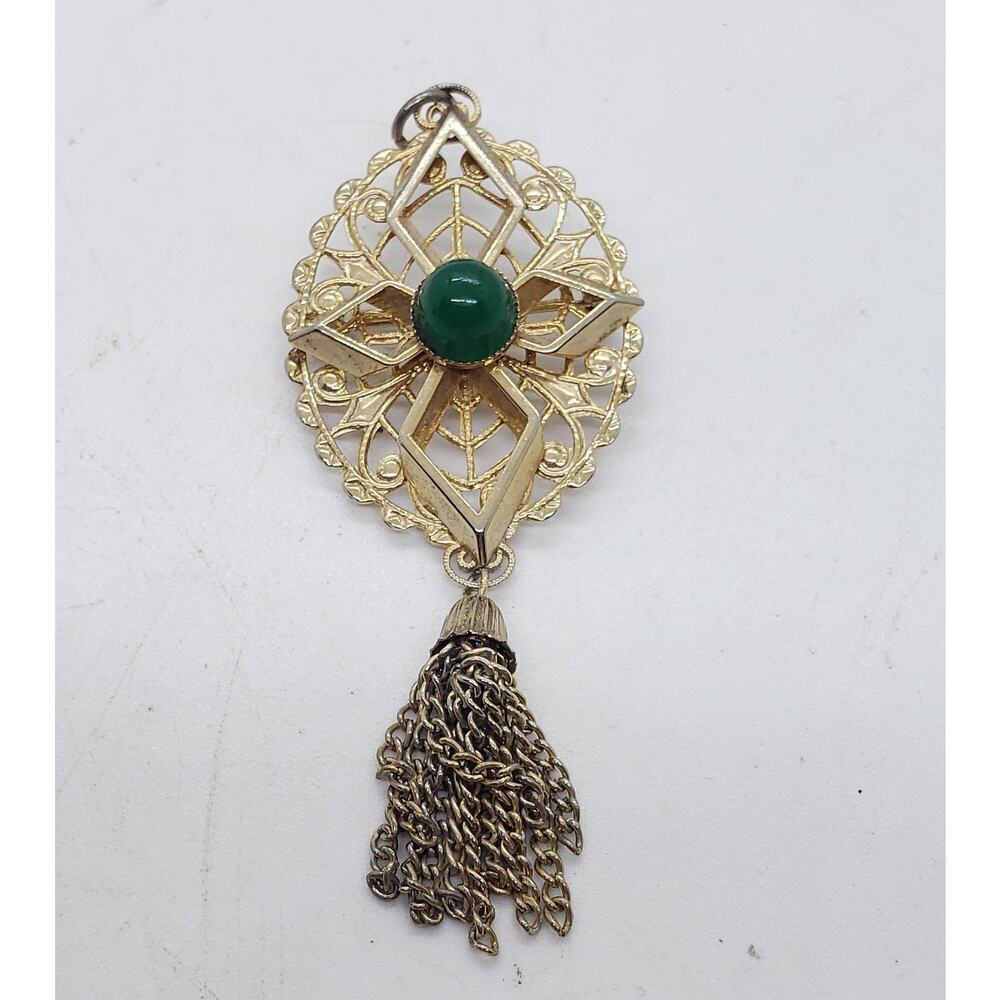 Vintage Sarah Coventry Brooch Pendant Gold Filigree Tassel Green Glass Stone